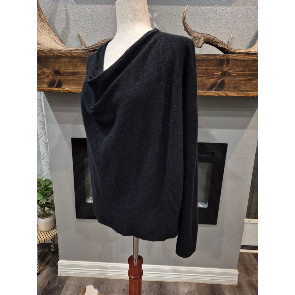 Antonio Melani Cashmere Sweater Size Medium in Excellent Condition - Picture 3 of 6